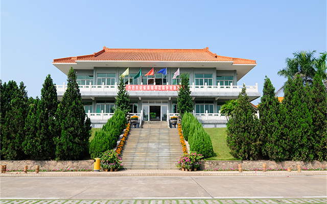 （清远中华墓园）益圆陵园
